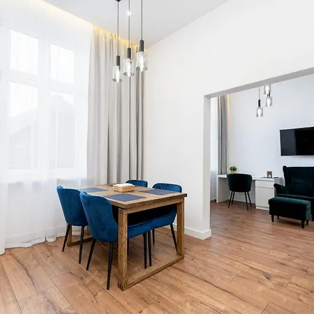 Apartment Jozefinska Deluxe By Bookinghost Krakau