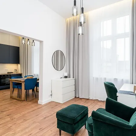 Jozefinska Deluxe By Bookinghost Apartment *